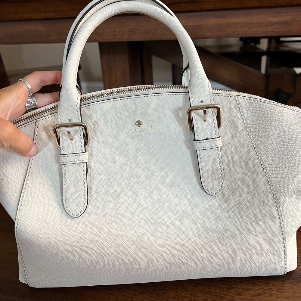 Kate spade purse (SOLD)